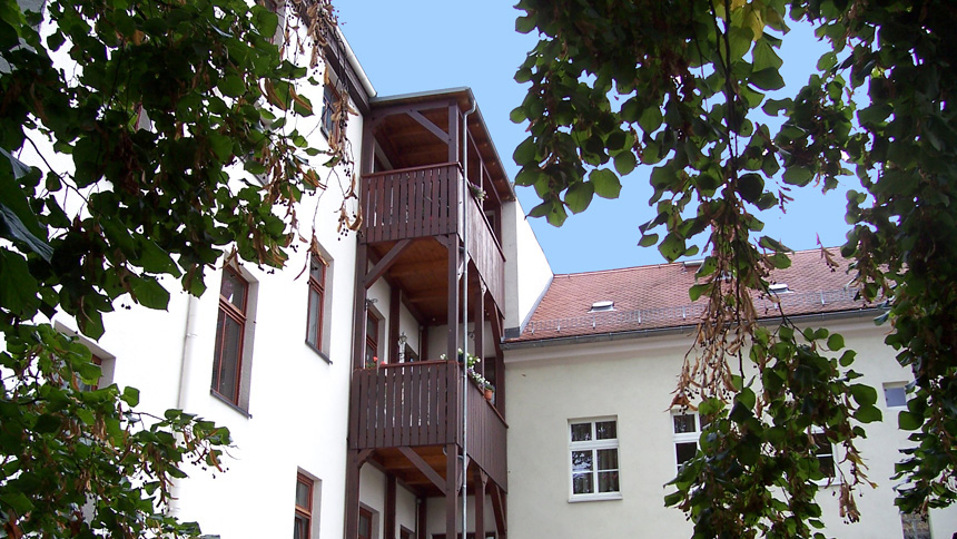 Wohn- und Geschäftshaus Pestalozzistraße 1 in Löbau - Gartenansicht